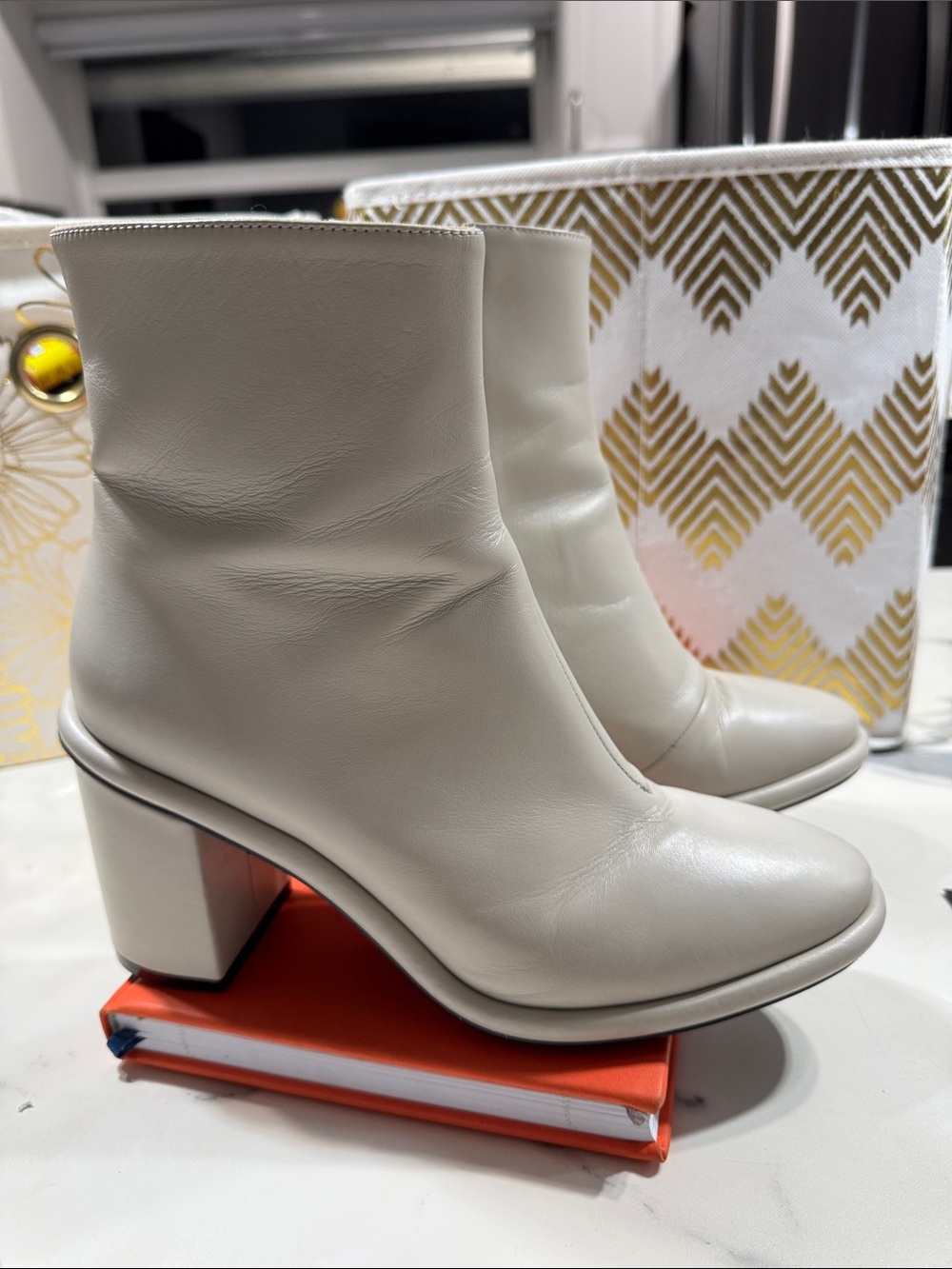 Roberto Festa Ankle Boots Womens 38 Cream Good Italian Leather Block Heel Bootie